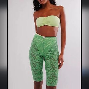 NEW Intimately Free People All Day Lace Capris green M